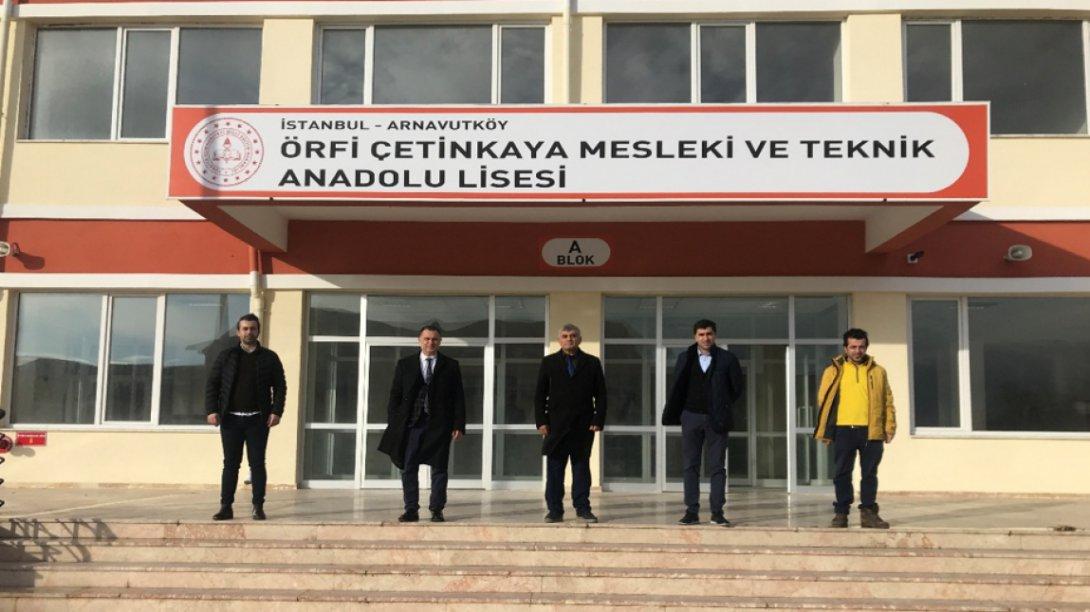 İstanbul Sanayi Odası ilçemiz okullarından Örfi Çetinkaya Mesleki ve Teknik Anadolu Lisesini ziyaret edip kaynakçılık atölyesi için değerlendirmede bulundu.