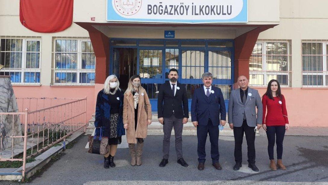 14 Kasım Dünya Diyabet Günü dolayısıyla Boğazköy İlkokulu 'nda farkındalık programı düzenlendi. Emeği geçen öğretmen ve öğrencilerimize teşekkür ederiz.